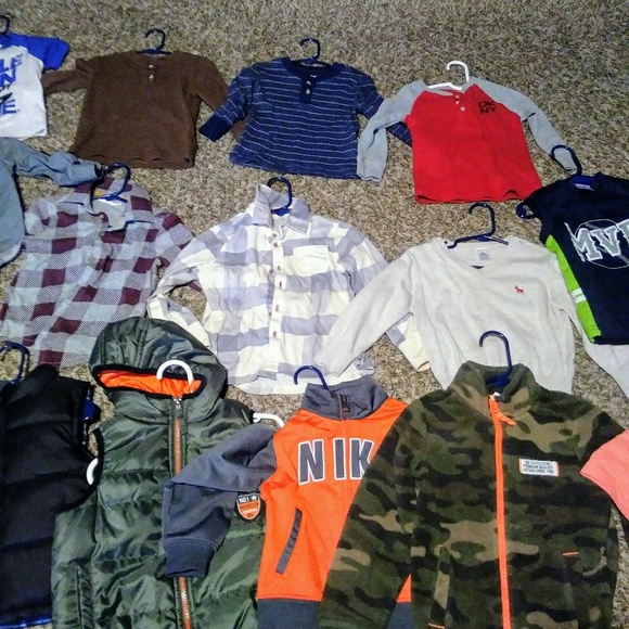 Toddler boy clothes - Picture 4 of 4
